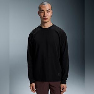 On Running Men's Classic Black Studio Crew Shirt | Black | Sz Small